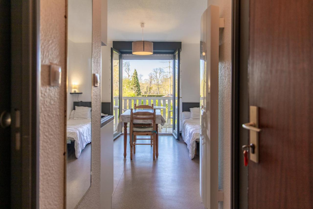 Appartement T1 A 300M Des Thermes De Barbotan エクステリア 写真
